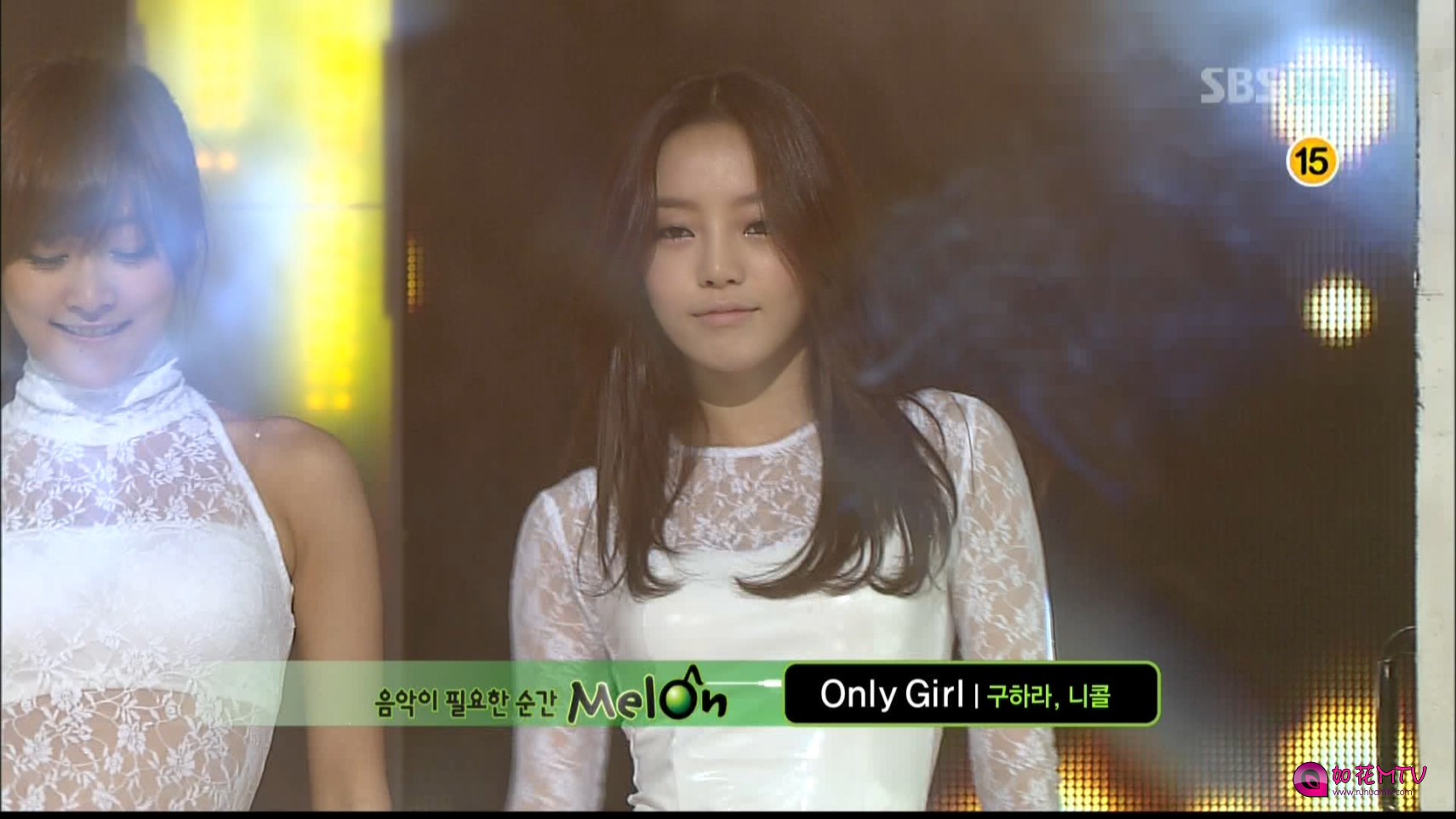 KARA(妮可&amp;荷拉) - Only Girl(111120.SBS).ts_20161007_225323.589.jpg