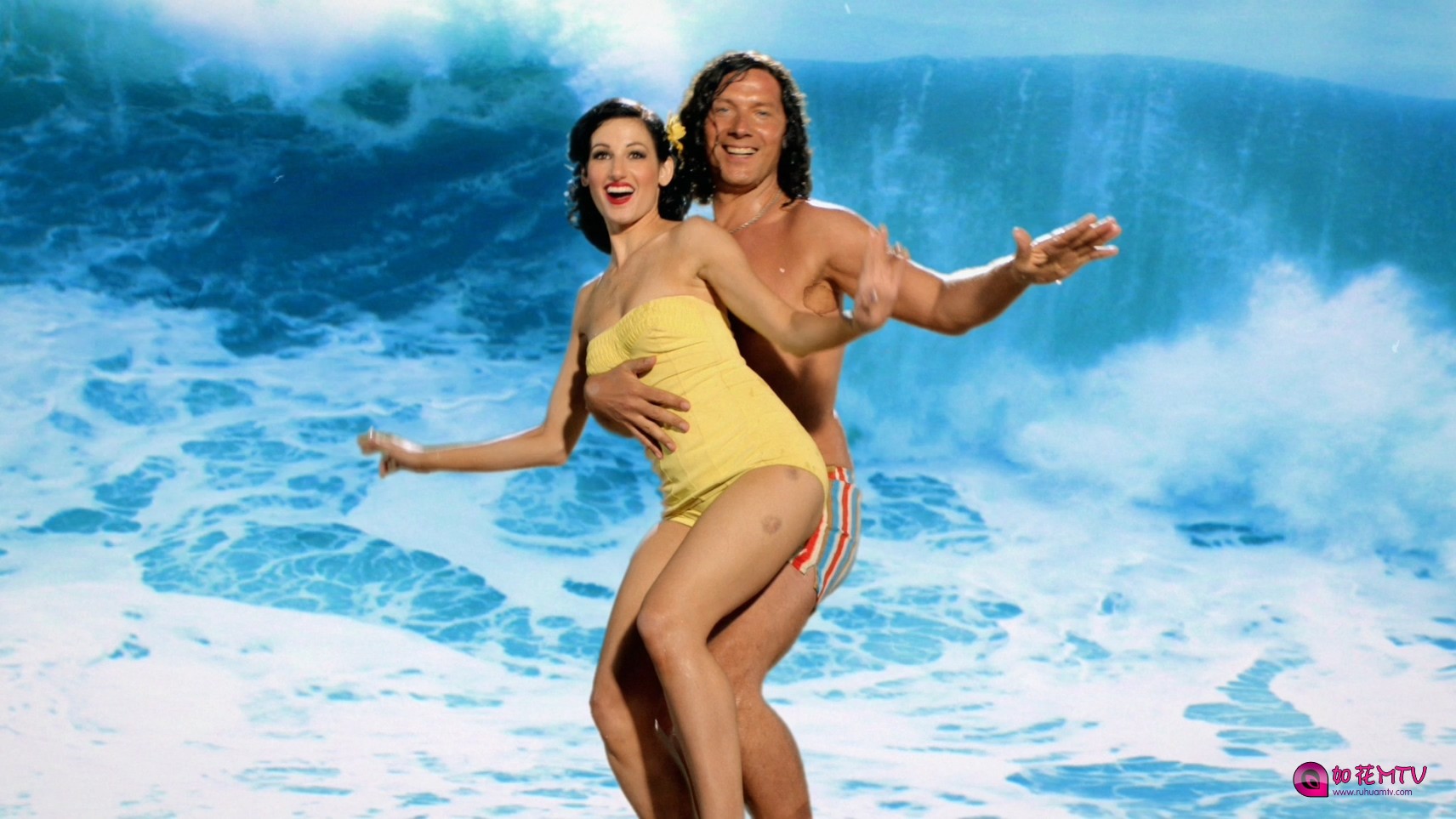 [www.ruhuamtv.com]德国战车(Rammstein) - Mein Land.mkv_20161008_181351.208.jpg